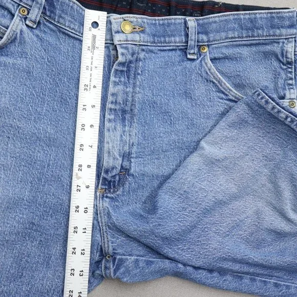WRANGLER COMFORT 38x29 Denim Medium Wash Americana Preppy Classic Cabin Core - Picture 3 of 7